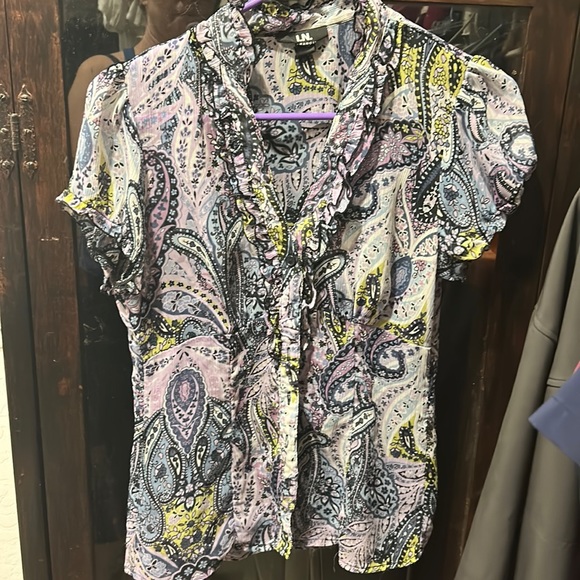 I.N. Blouse - Picture 1 of 4